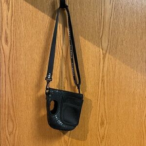 Black Leopard Hydrojug Sleeve with Adjustable Strap